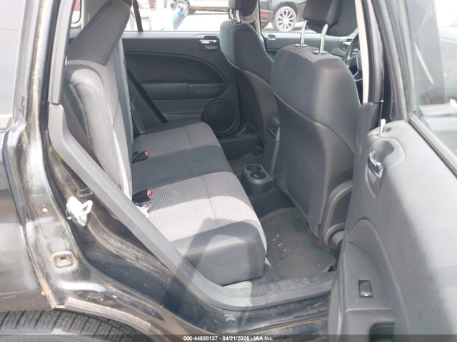 DODGE CALIBER SXT - 8