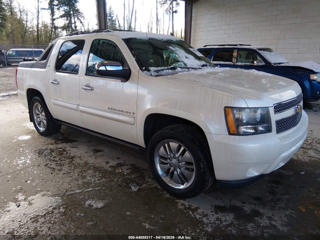 CHEVROLET AVALANCHE - 1