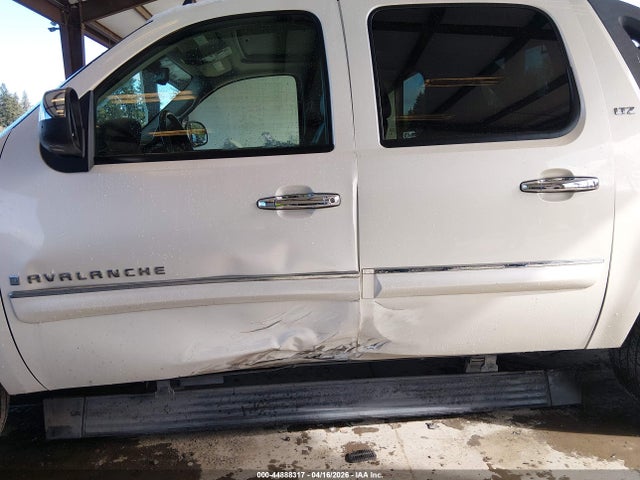 CHEVROLET AVALANCHE - 6