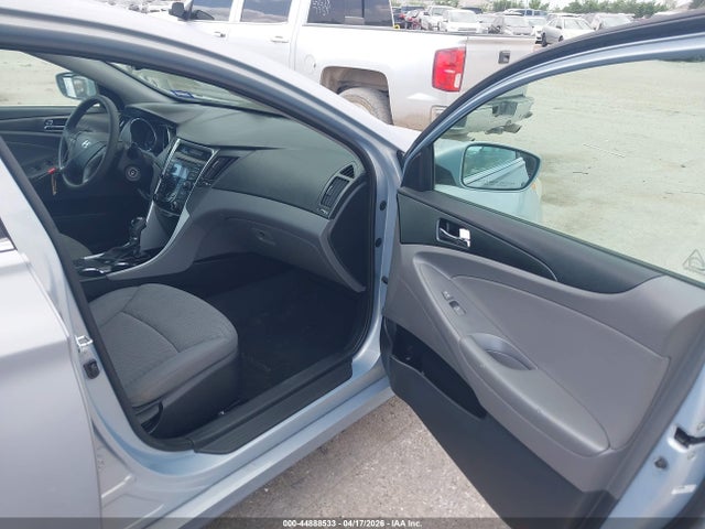 HYUNDAI SONATA GLS - 5