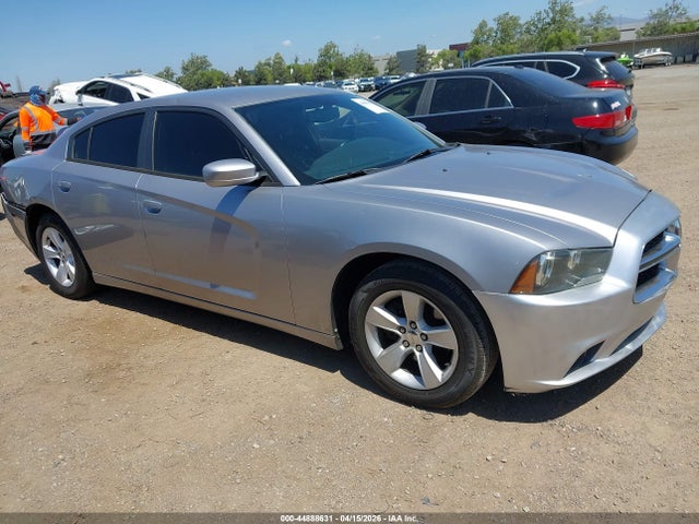 DODGE CHARGER SXT - 1