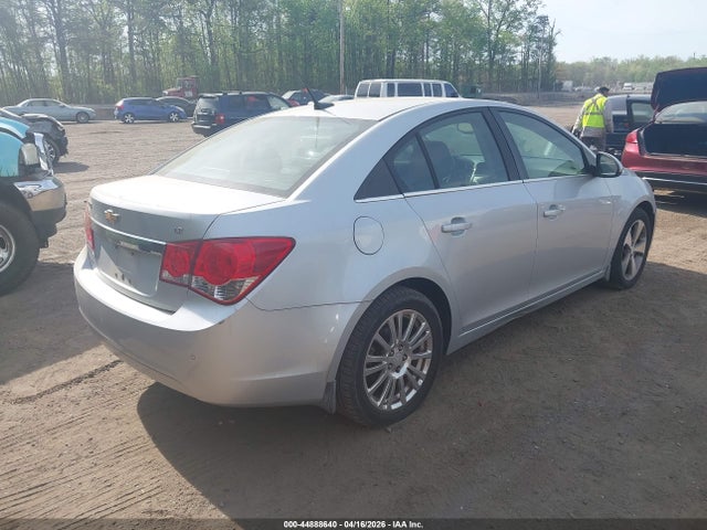 2011 Chevrolet CRUZE 2LT — фото 4