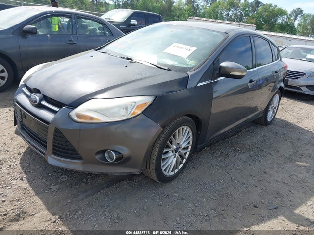 FORD FOCUS TITANIUM - 2