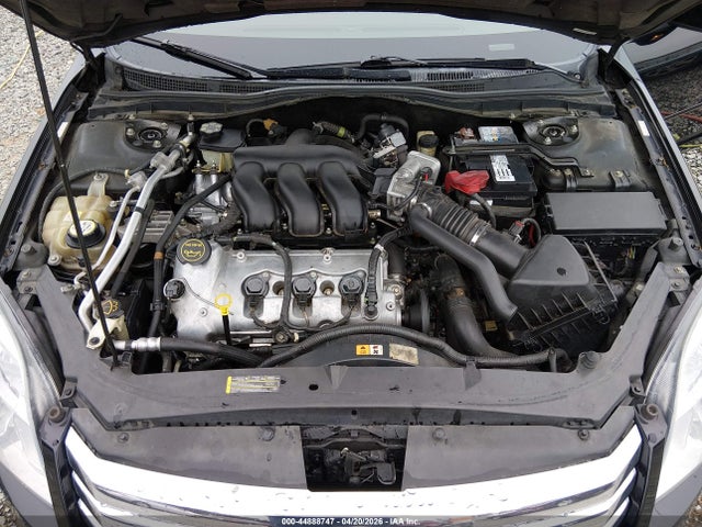 FORD FUSION SEL - 10