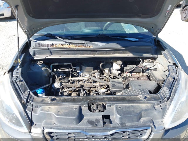 KIA SOUL - 10