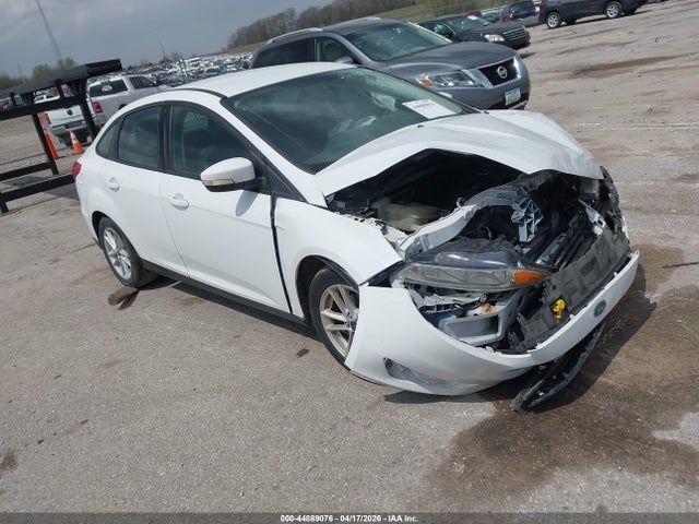 FORD FOCUS SE - 1