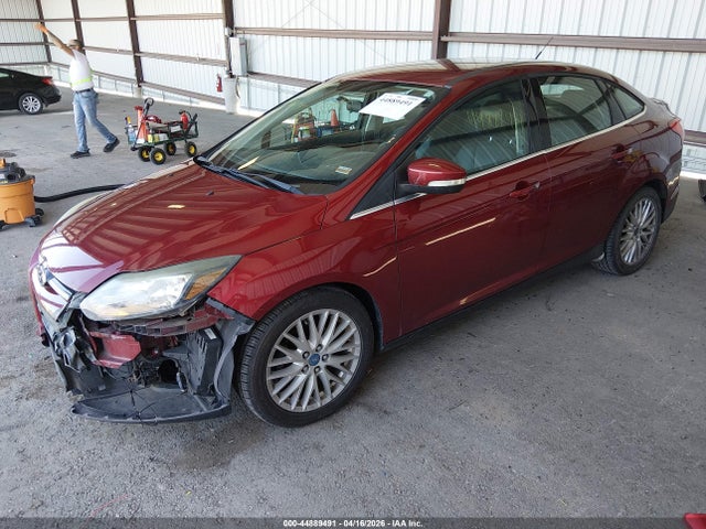 FORD FOCUS TITANIUM - 2
