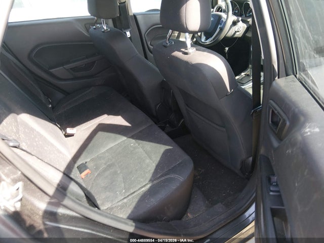 FORD FIESTA SE - 8