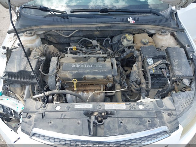 CHEVROLET CRUZE LS MANUAL - 10