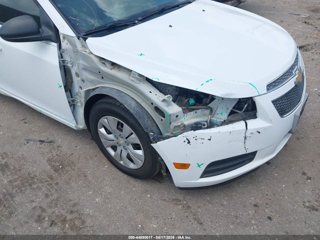 CHEVROLET CRUZE LS MANUAL - 6