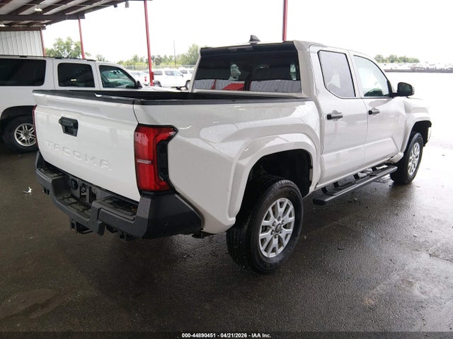 صورة 4 لـ 2025 Toyota TACOMA SR