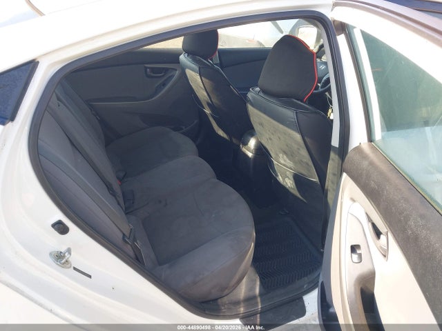 HYUNDAI ELANTRA SE - 8