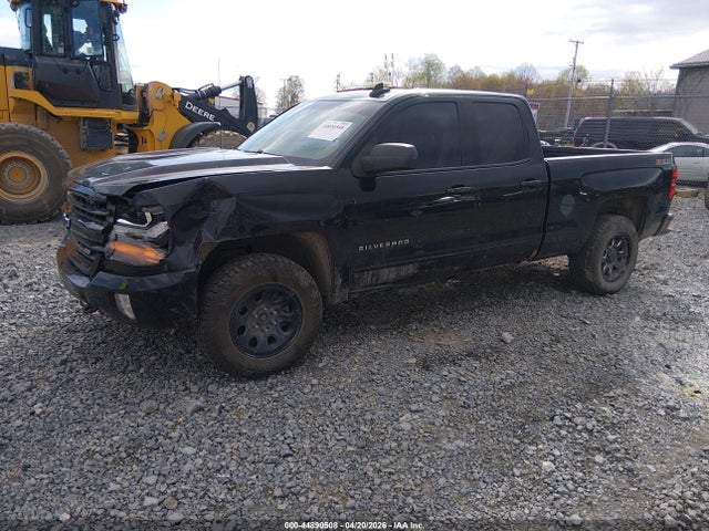 2016 Chevrolet SILVERADO 1500 2LT 照片 2