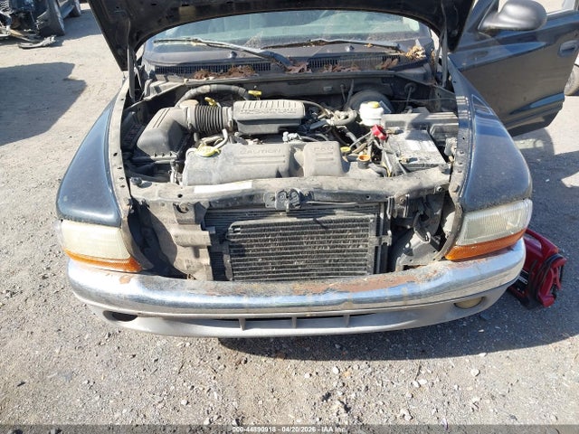 DODGE DAKOTA SLT - 10