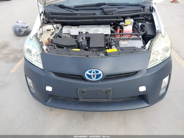 TOYOTA PRIUS - 10