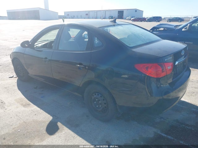 HYUNDAI ELANTRA GLS - 3