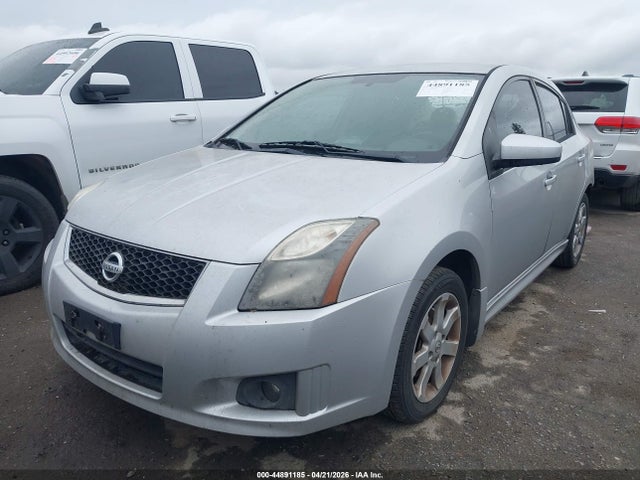 2011 Nissan SENTRA 2.0SR — фото 2
