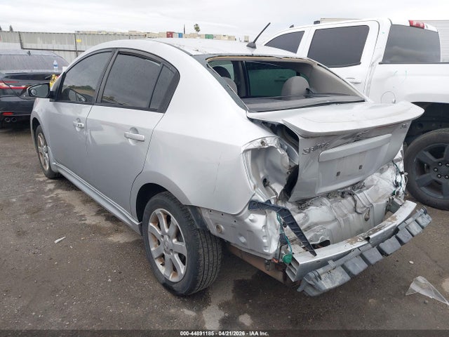 2011 Nissan SENTRA 2.0SR — фото 3