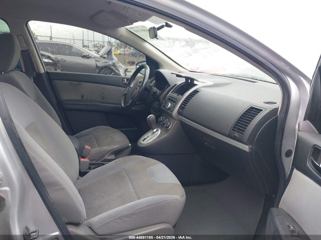 2011 Nissan SENTRA 2.0SR — фото 5
