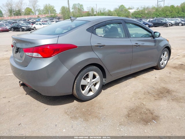 HYUNDAI ELANTRA GLS/LIMITED - 4