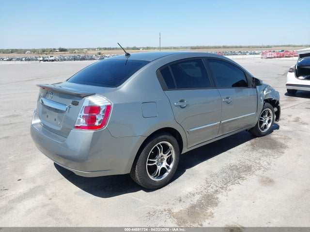 صورة 4 لـ 2012 Nissan SENTRA 2.0 S