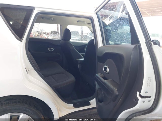 KIA SOUL - 8
