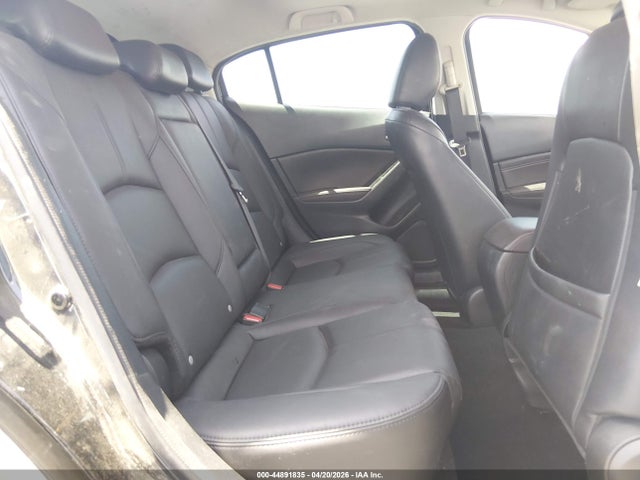 صورة 8 لـ 2018 Mazda MAZDA3 TOURING