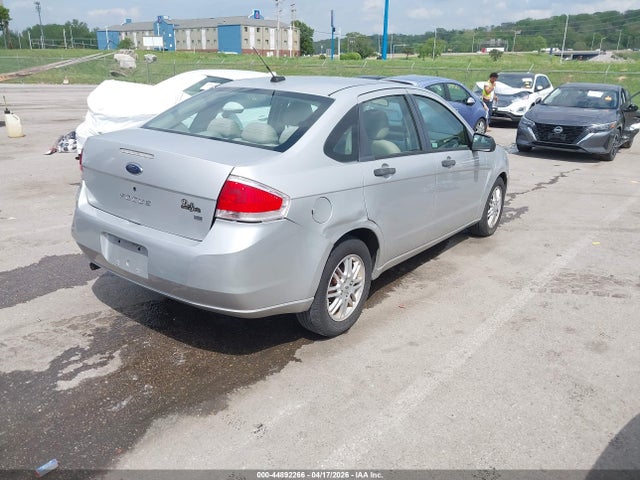 2009 FORD FOCUS SE 照片 4