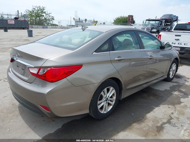 HYUNDAI SONATA GLS - 4