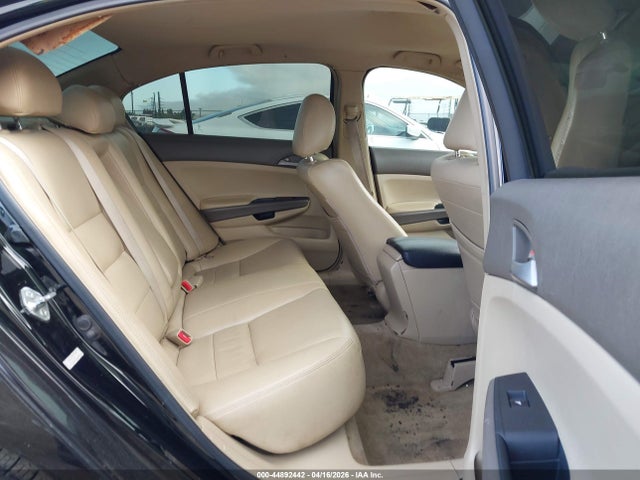 HONDA ACCORD 2.4 LX - 8