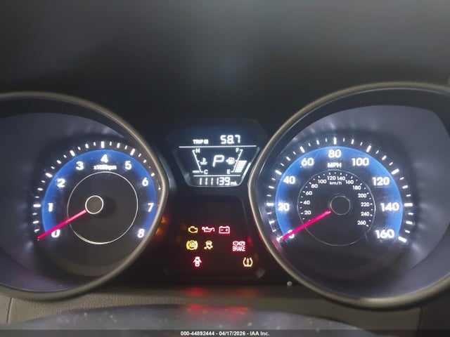 HYUNDAI ELANTRA SE - 7