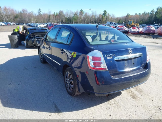 NISSAN SENTRA 2.0S - 3
