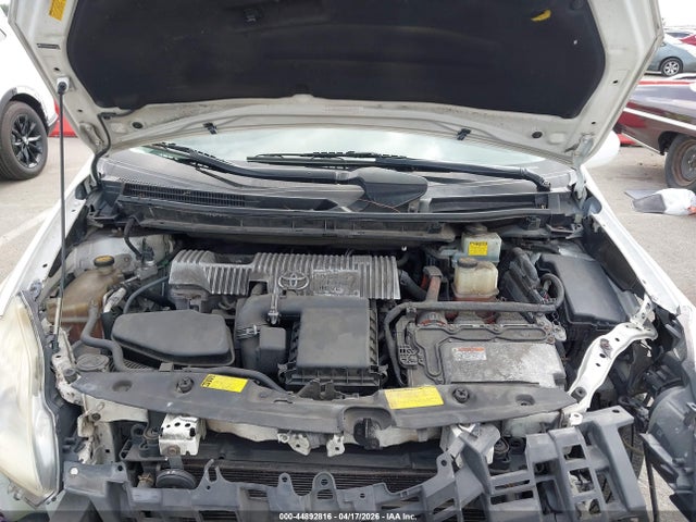 2011 Toyota PRIUS FOUR 照片 10