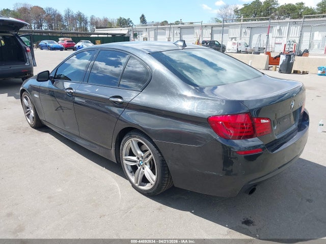 صورة 3 لـ 2013 BMW 535I