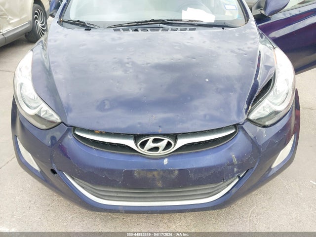 HYUNDAI ELANTRA GLS - 6