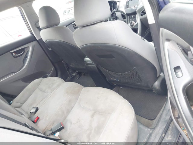 HYUNDAI ELANTRA GLS - 8