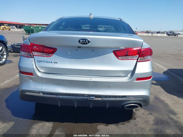 2020 KIA OPTIMA LX 照片 6