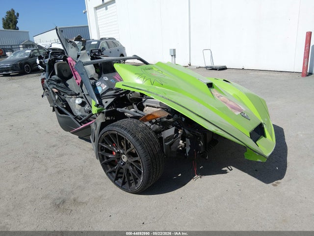 2022 POLARIS SLINGSHOT R