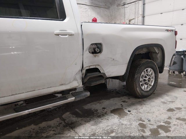 CHEVROLET SILVERADO - 6