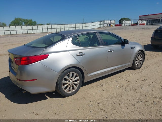 KIA OPTIMA LX - 4