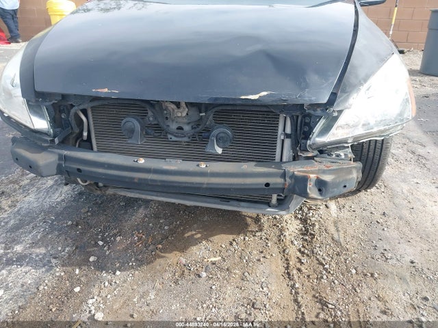 HONDA ACCORD 2.4 LX - 6