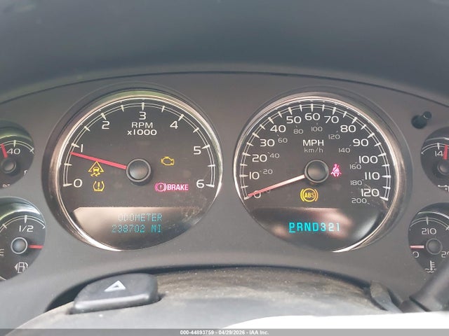 CHEVROLET AVALANCHE 1500 LS - 7