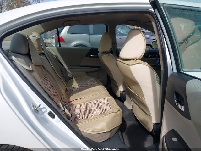 2016 Honda ACCORD LX 照片 8