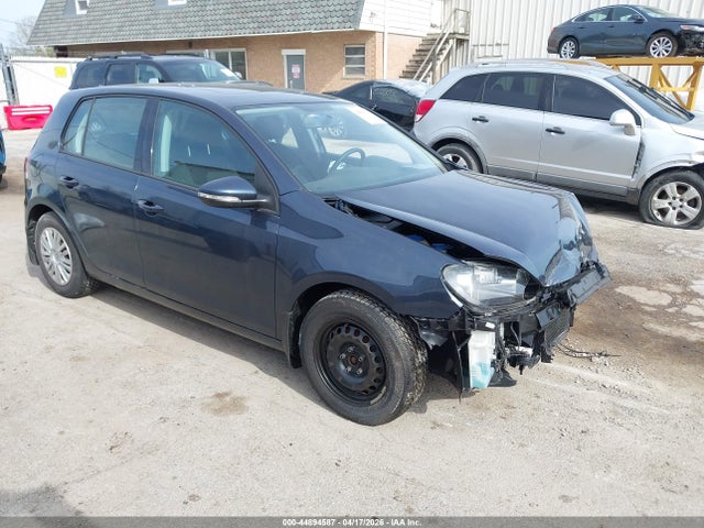 2010 VOLKSWAGEN GOLF 4-DOOR