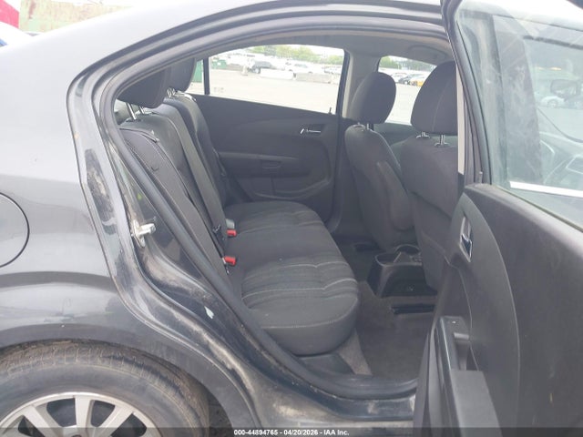 CHEVROLET SONIC LT AUTO - 8