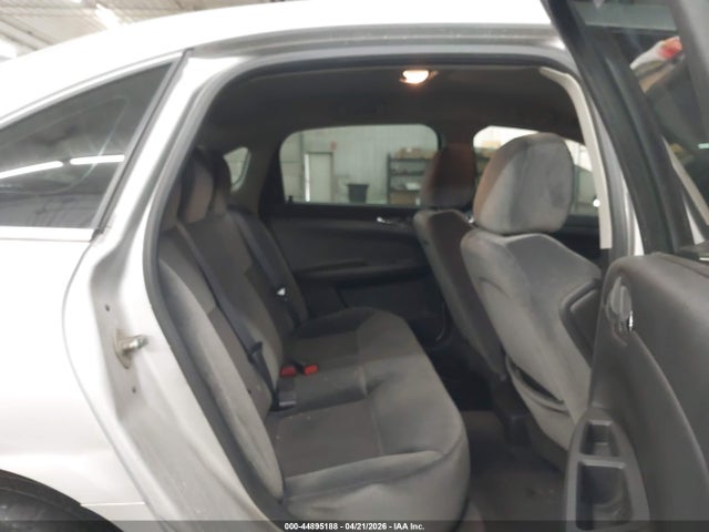 CHEVROLET IMPALA LT - 8