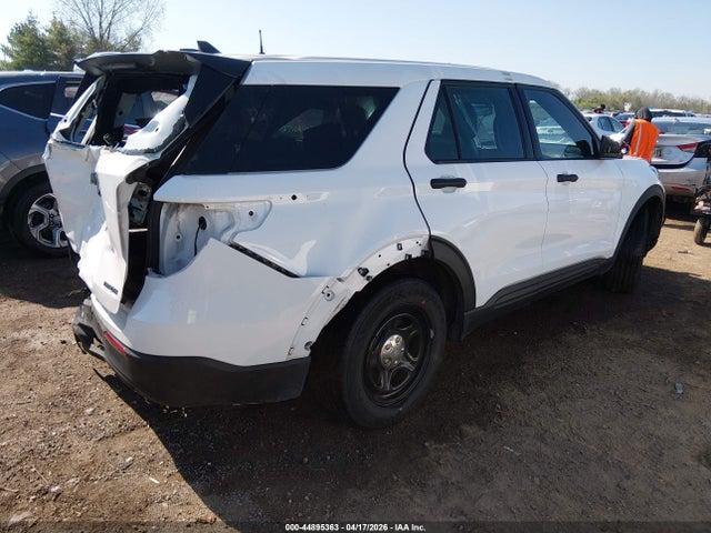 2023 FORD POLICE INTERCEPTOR UTILITY 4