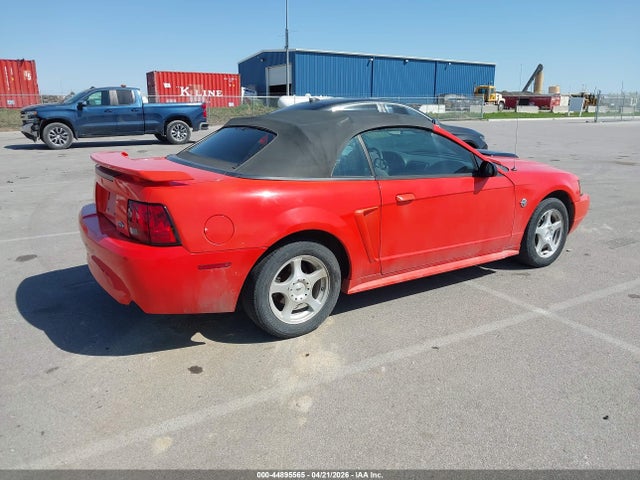 FORD MUSTANG - 4