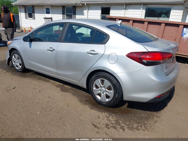 2018 KIA FORTE LX — фото 3