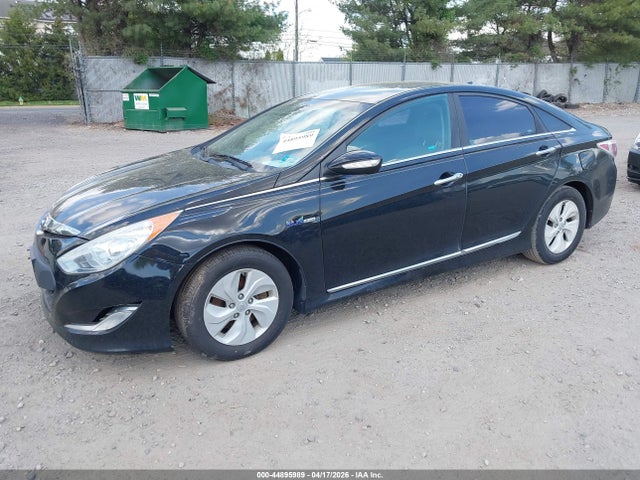 HYUNDAI SONATA HYBRID - 2